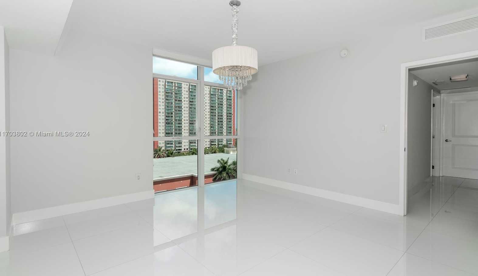 Small Image of 400 SUNNY ISLES BLVD #919, Sunny Isles Beach Number 17