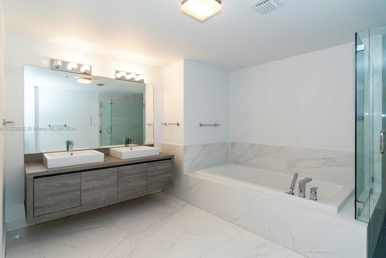 Small Image of 400 SUNNY ISLES BLVD #919, Sunny Isles Beach Number 20