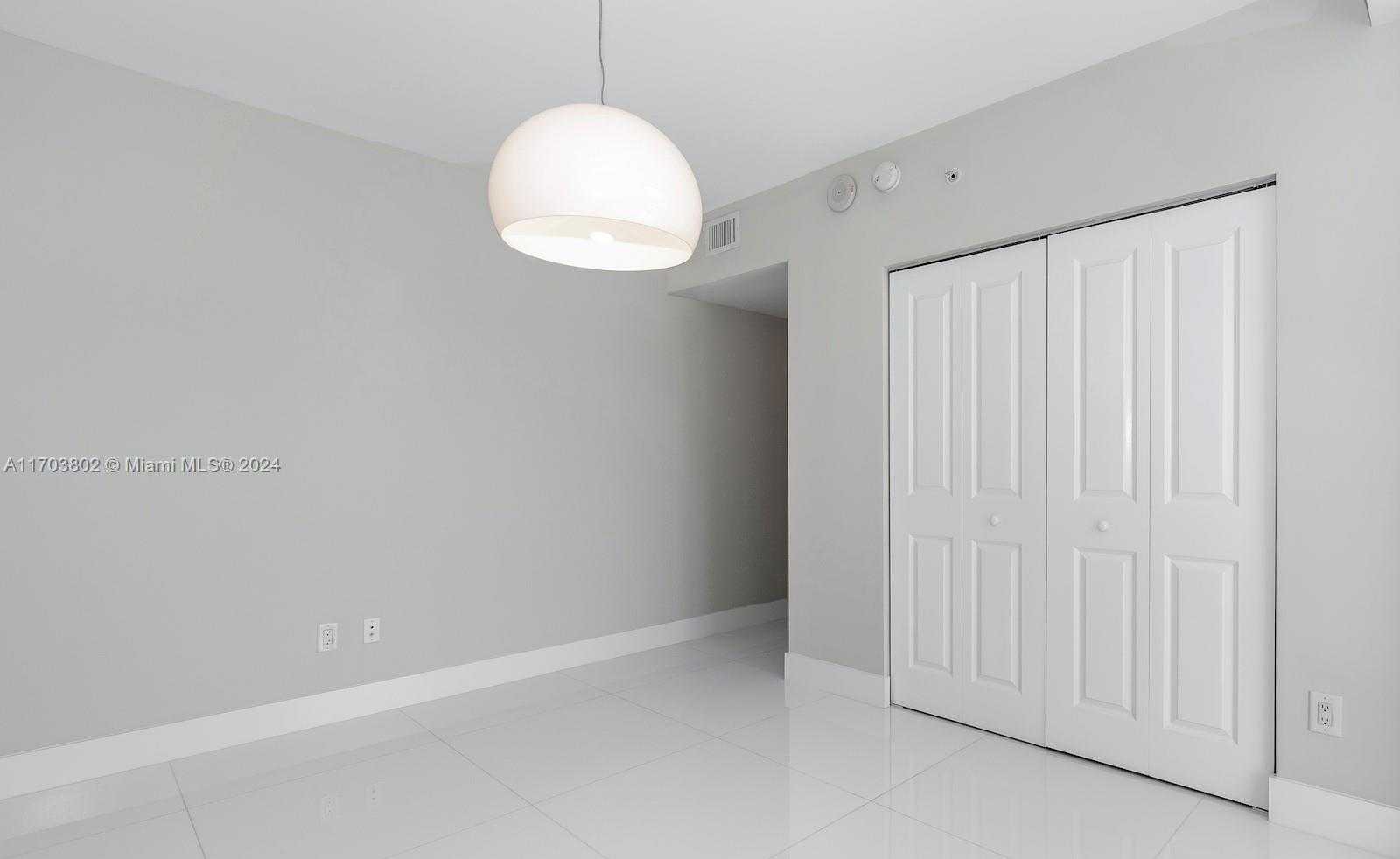 Small Image of 400 SUNNY ISLES BLVD #919, Sunny Isles Beach Number 29