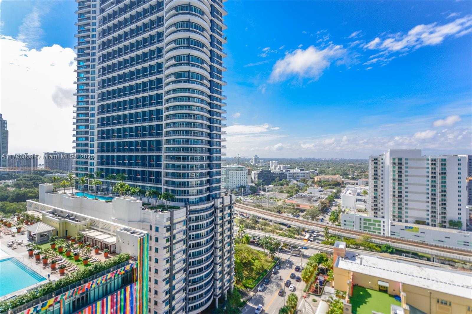 Small Image of 1250 SOUTH MIAMI AVE #2003, Miami Number 3
