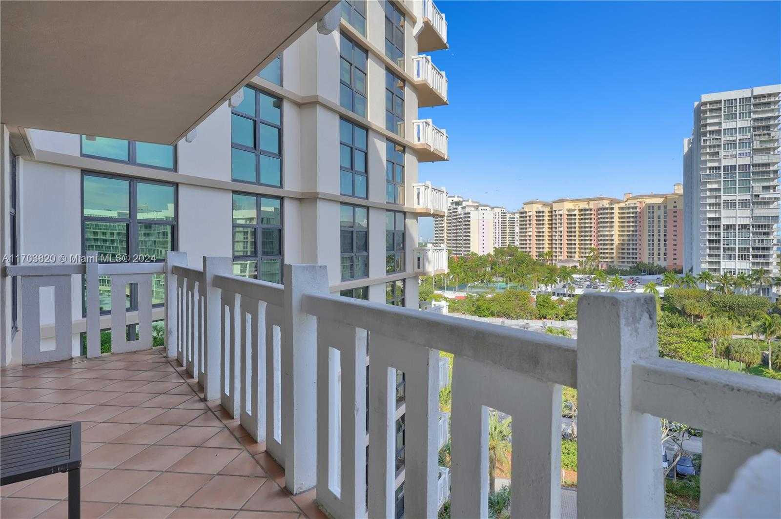 Small Image of 1121 CRANDON BLVD #E803, Key Biscayne Number 13