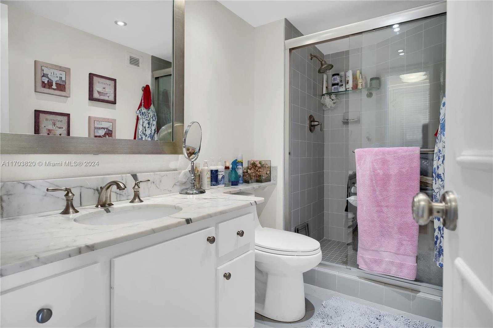 Small Image of 1121 CRANDON BLVD #E803, Key Biscayne Number 30