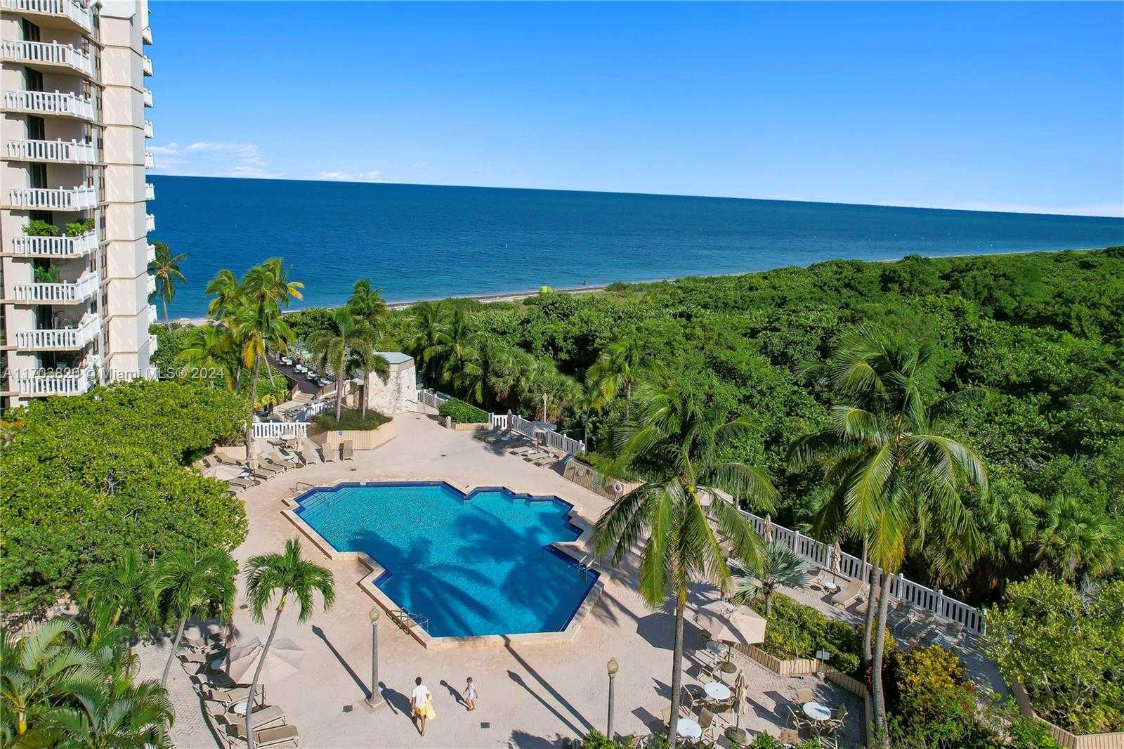 Small Image of 1121 CRANDON BLVD #E803, Key Biscayne Number 6