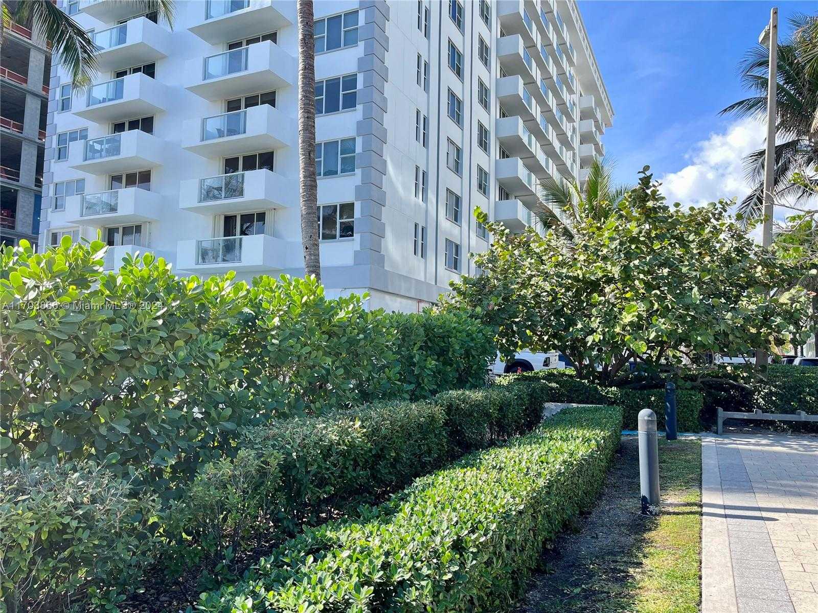Small Image of 9195 COLLINS AVE #1013, Surfside Number 27