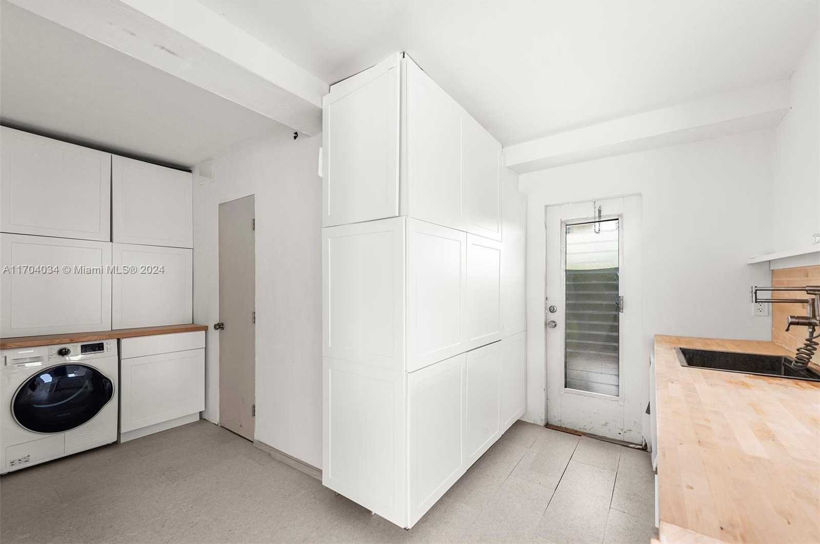 Small Image of 1155 103RD ST #10A, Bay Harbor Islands Number 6