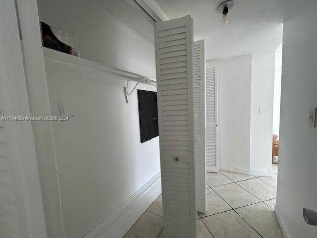 Small Image of 1075 93RD ST #401, Bay Harbor Islands Number 15