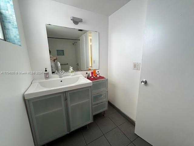 Small Image of 1075 93RD ST #401, Bay Harbor Islands Number 20