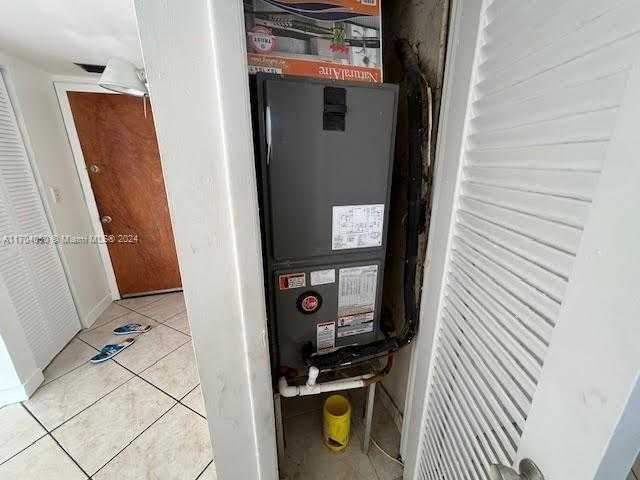 Small Image of 1075 93RD ST #401, Bay Harbor Islands Number 27