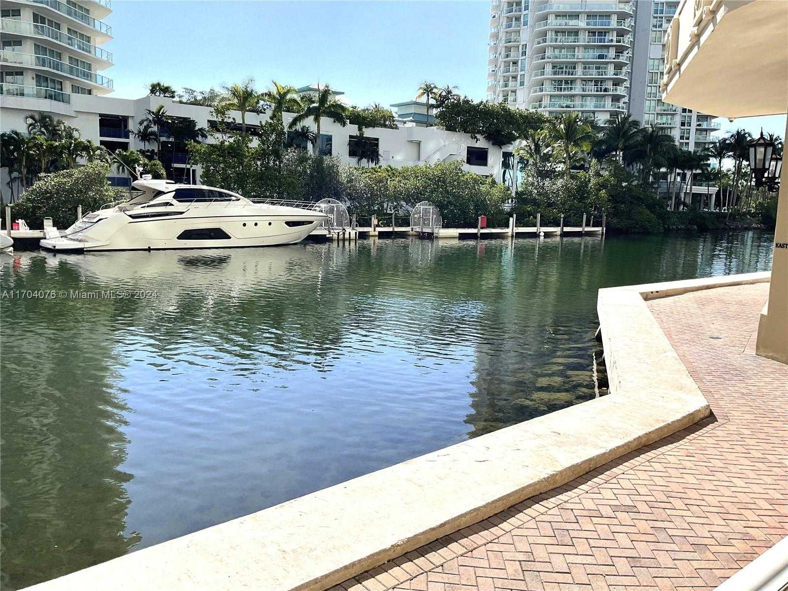 Small Image of 200 SUNNY ISLES BLVD #2-806, Sunny Isles Beach Number 25