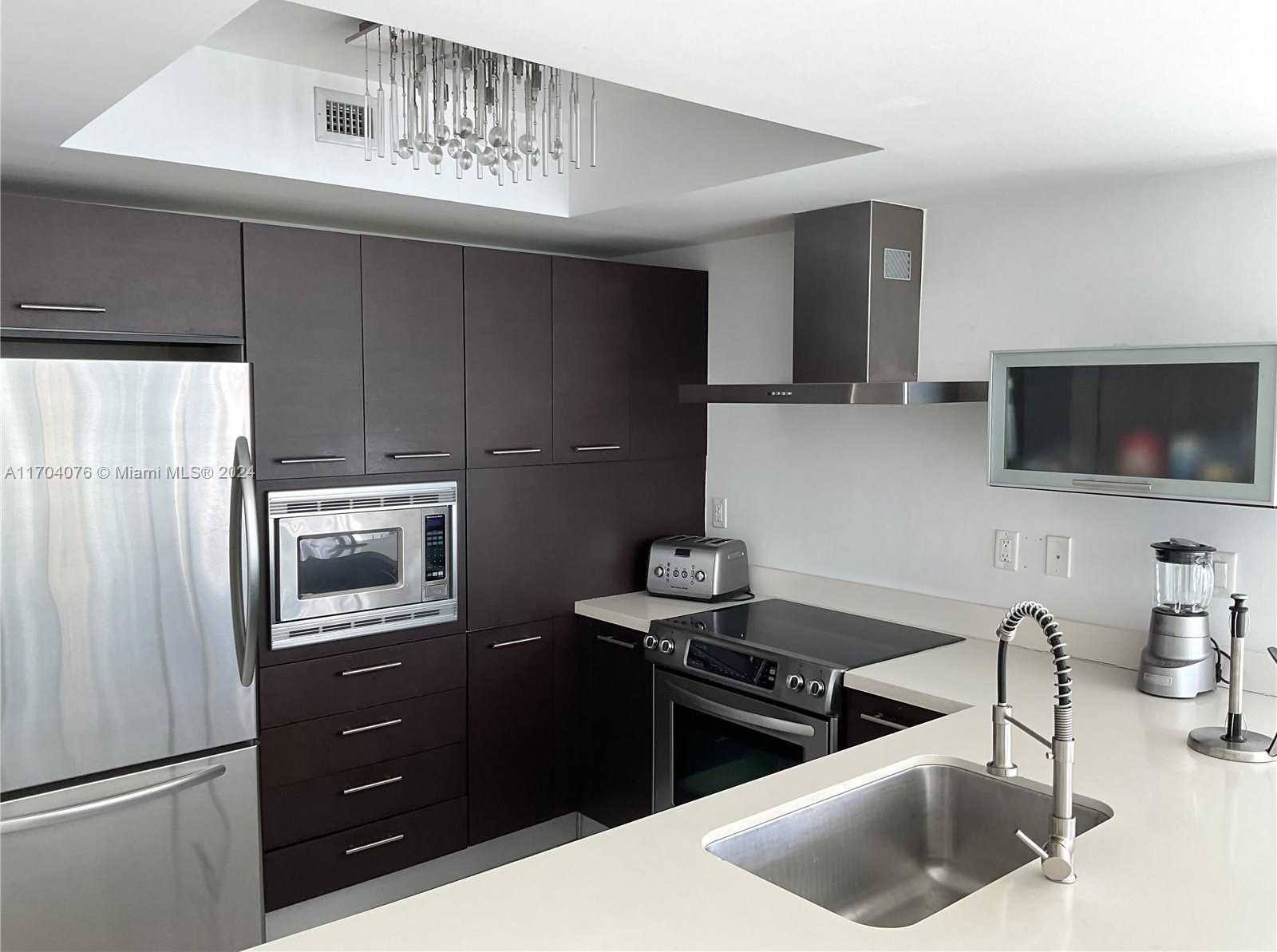 Small Image of 200 SUNNY ISLES BLVD #2-806, Sunny Isles Beach Number 5