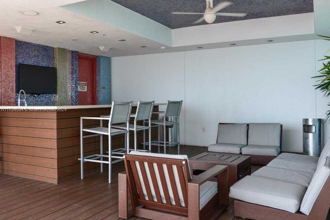 Small Image of 55 SOUTH EAST 6TH ST #2110, Miami Number 3