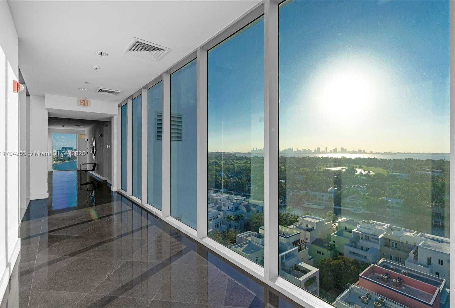 Small Image of 201 AQUA AVE #PH4, Miami Beach Number 18