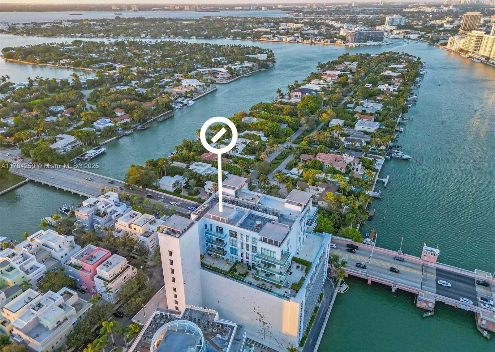 Small Image of 201 AQUA AVE #PH4, Miami Beach Number 23
