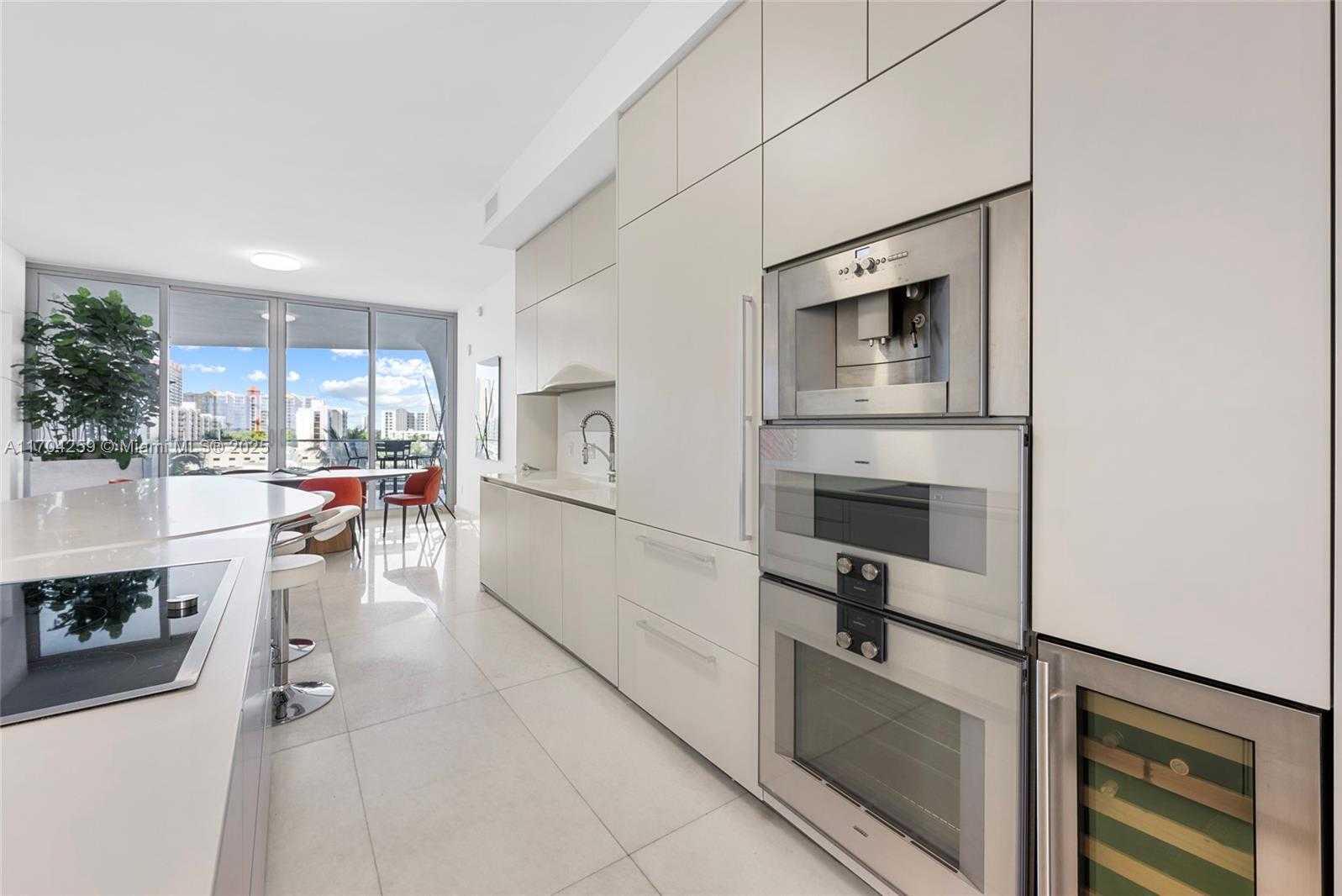 Small Image of 16901 COLLINS AVE #503, Sunny Isles Beach Number 14