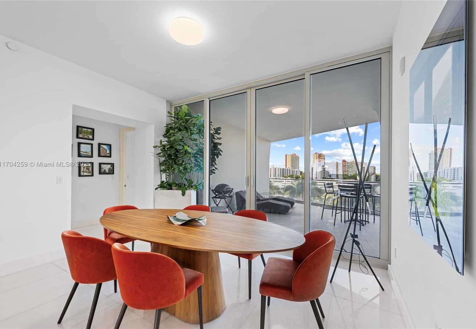 Small Image of 16901 COLLINS AVE #503, Sunny Isles Beach Number 15