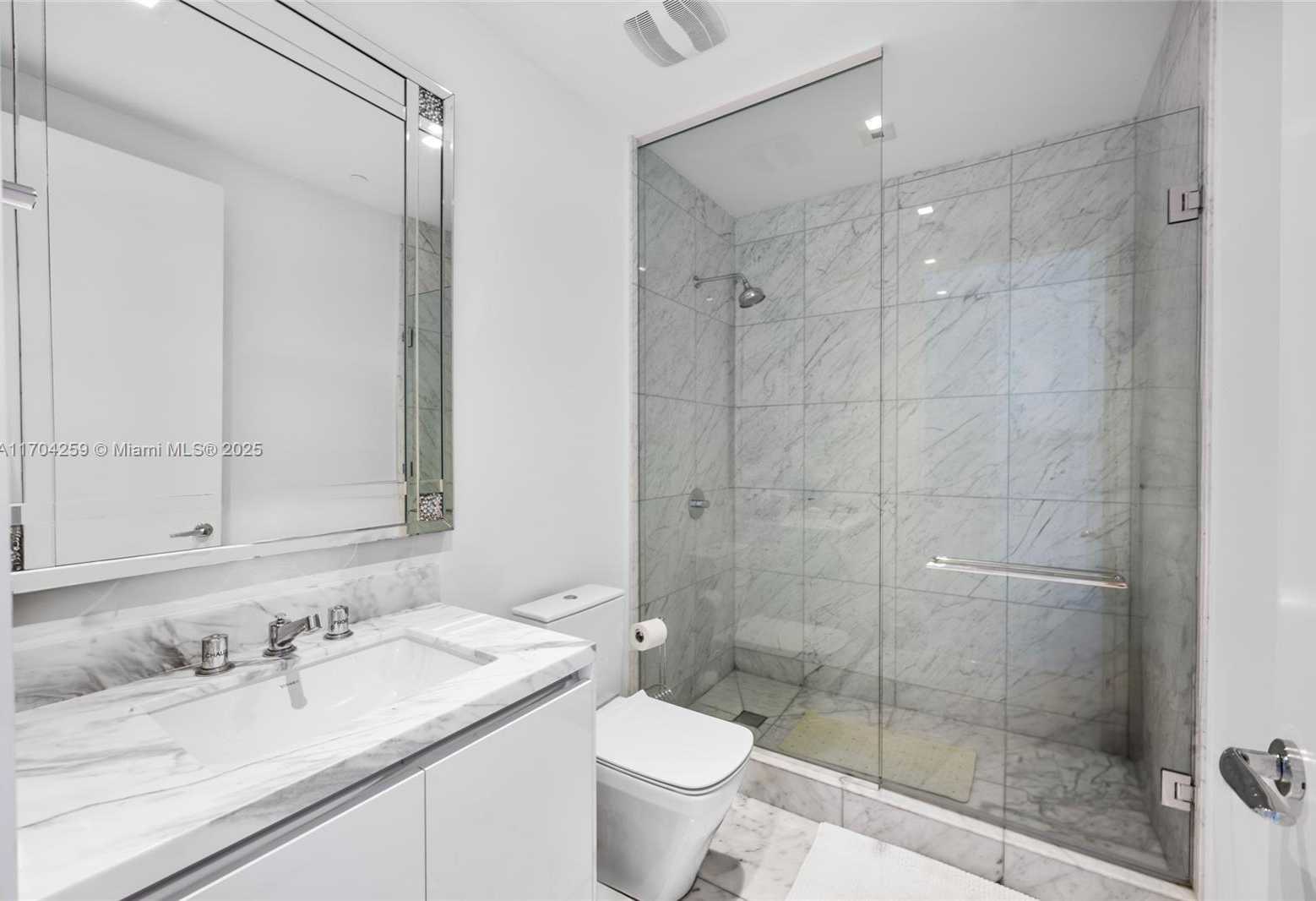 Small Image of 16901 COLLINS AVE #503, Sunny Isles Beach Number 26