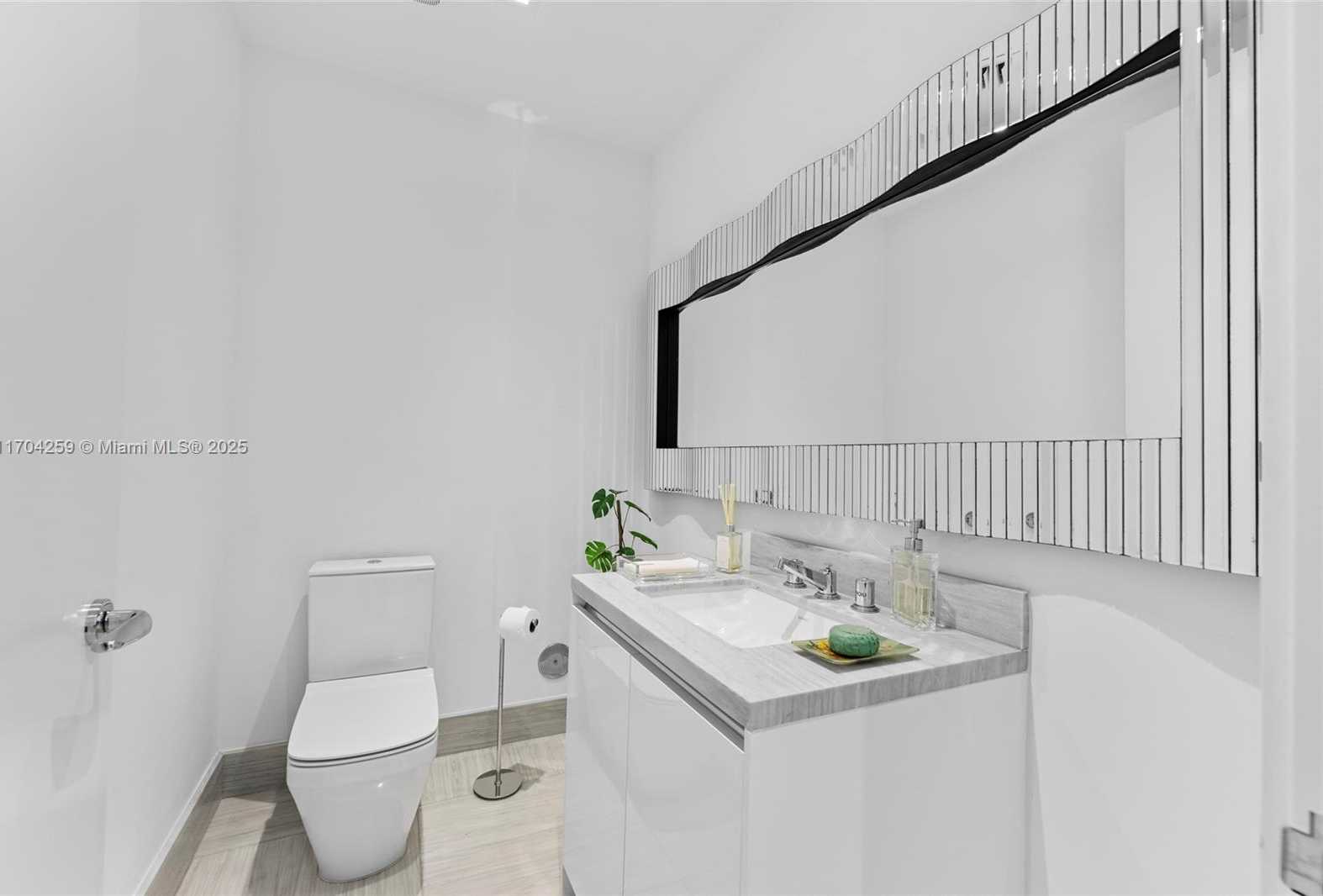 Small Image of 16901 COLLINS AVE #503, Sunny Isles Beach Number 28