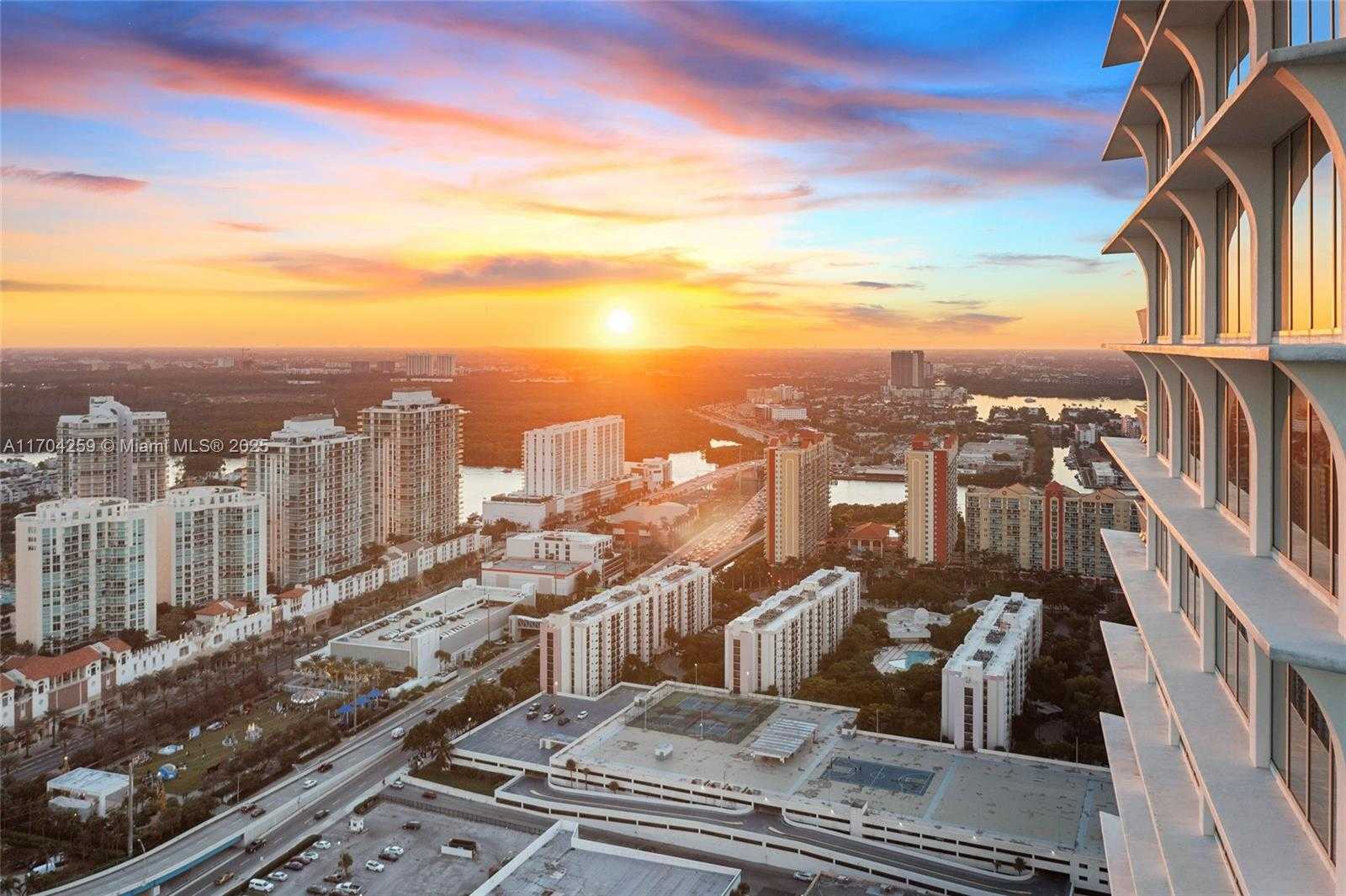 Small Image of 16901 COLLINS AVE #503, Sunny Isles Beach Number 38