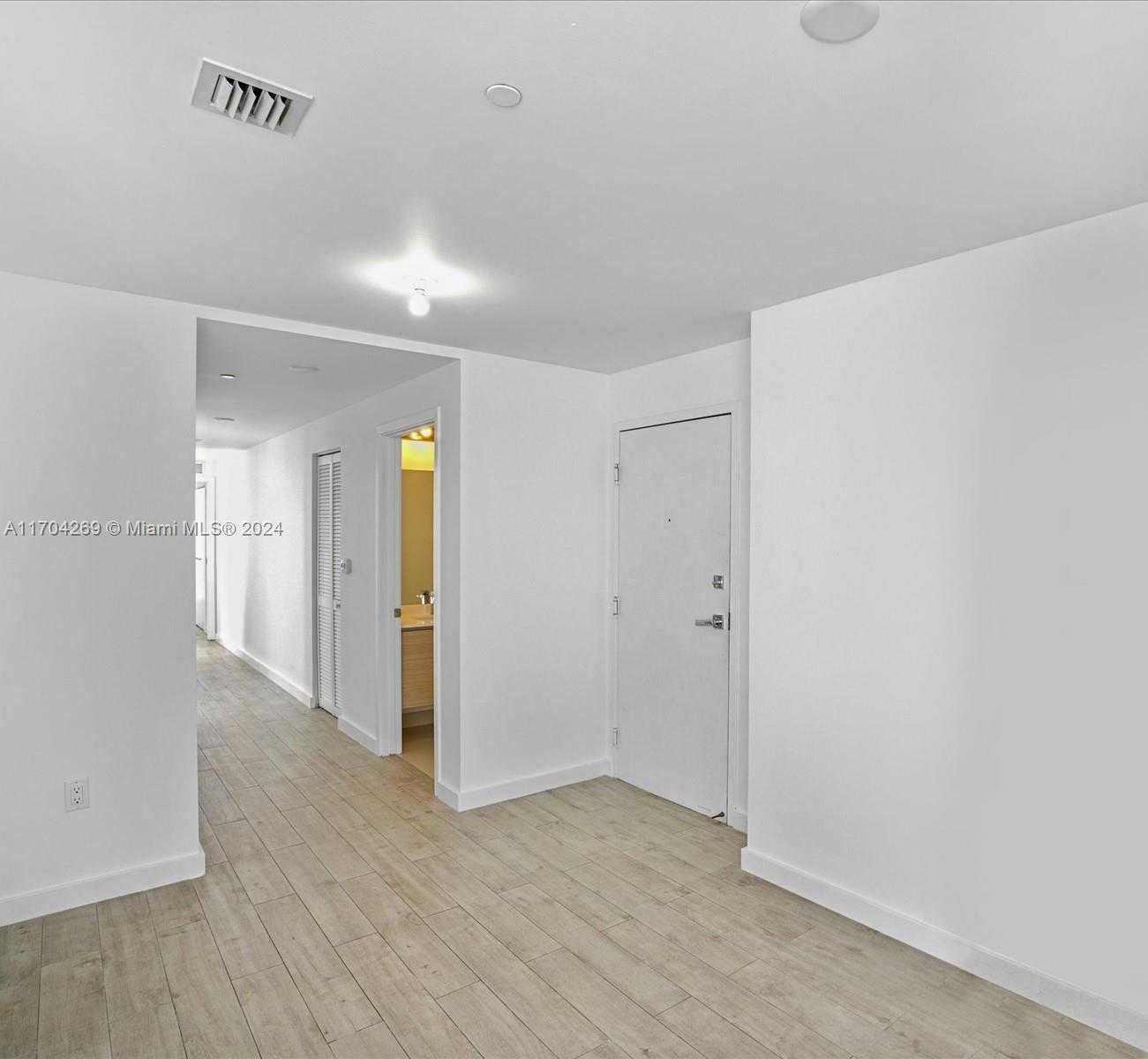 Small Image of 600 NORTH EAST 27TH ST #2505, Miami Number 4