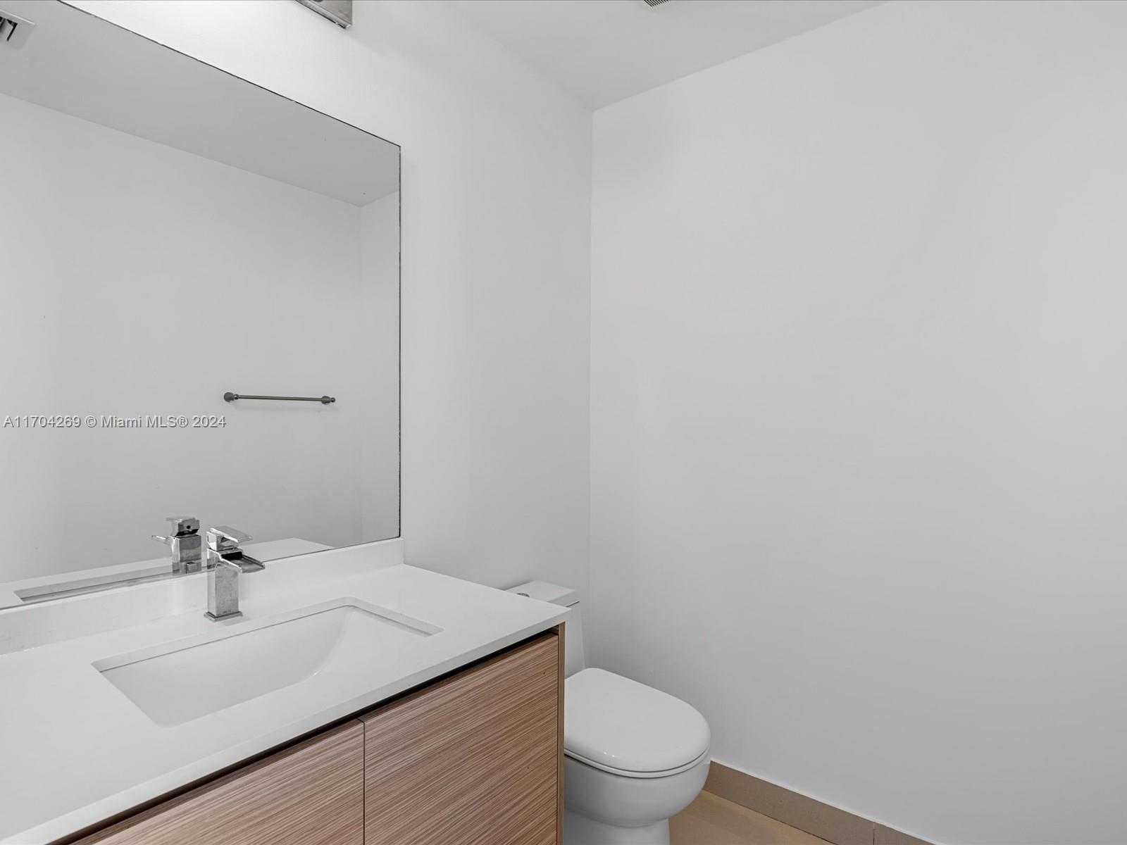 Small Image of 600 NORTH EAST 27TH ST #2505, Miami Number 5