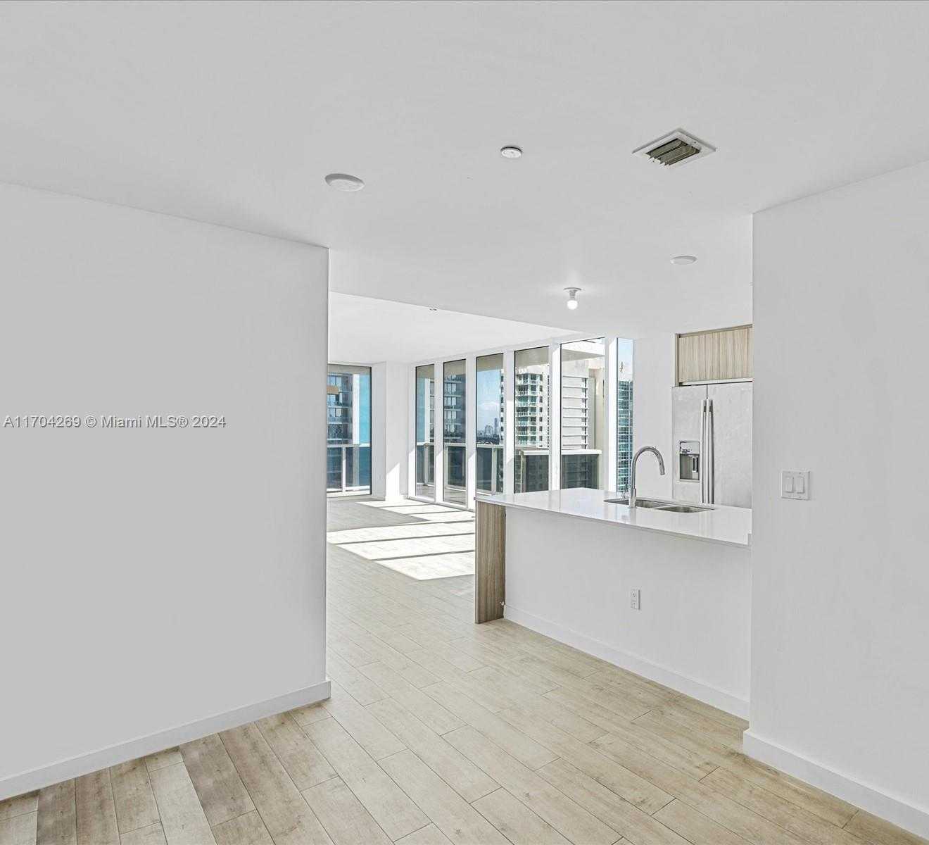 Small Image of 600 NORTH EAST 27TH ST #2505, Miami Number 6