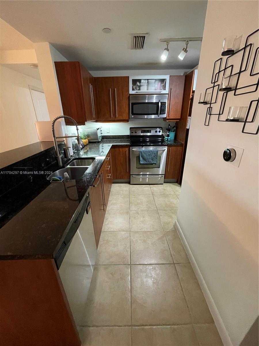 Small Image of 7350 SOUTH WEST 89TH ST #817S, Miami Number 4