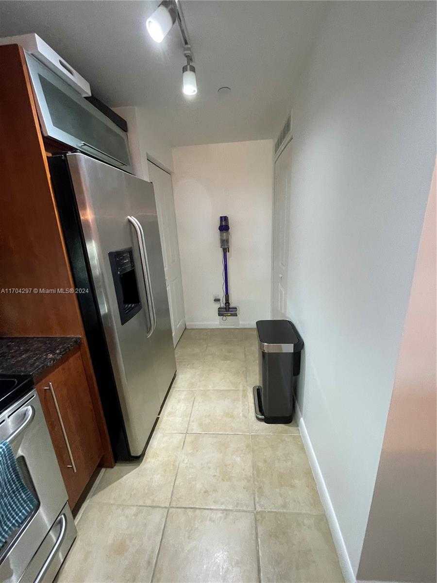 Small Image of 7350 SOUTH WEST 89TH ST #817S, Miami Number 5