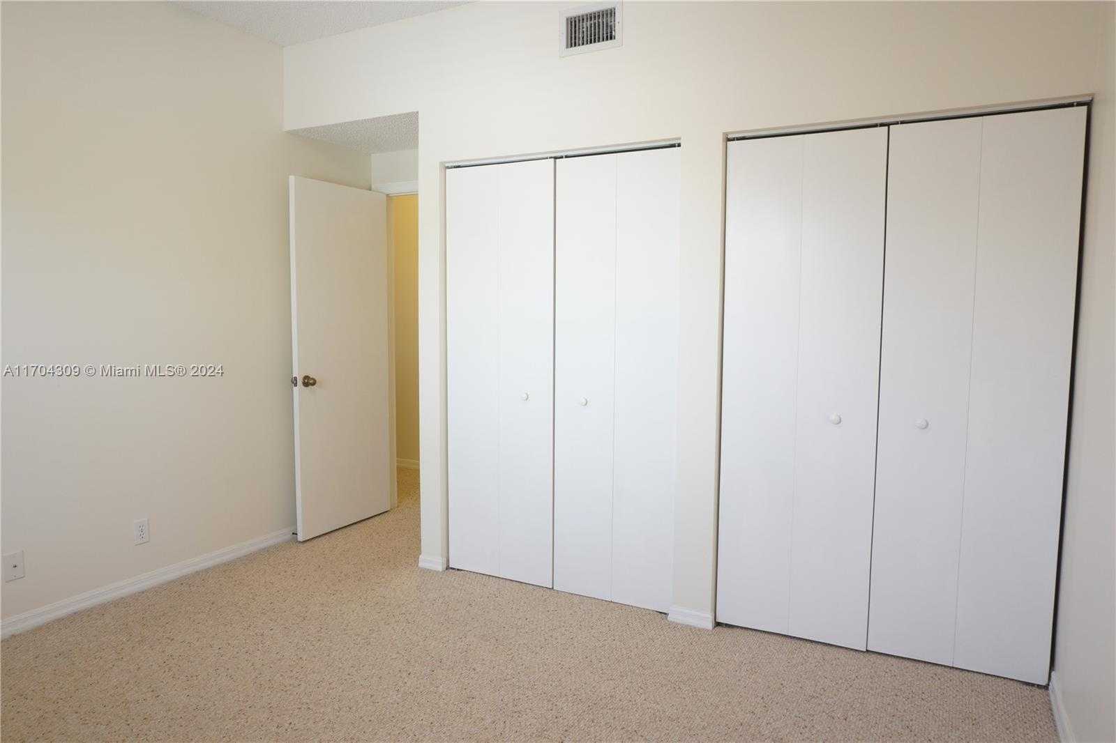 Small Image of 1868 SALERNO CIR #1868, Weston Number 23