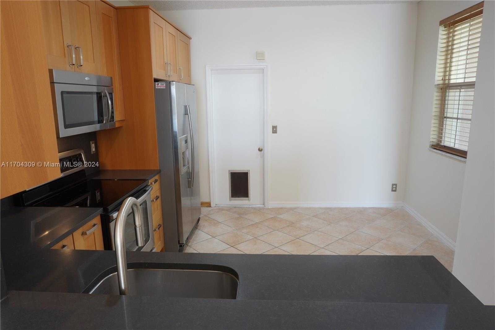 Small Image of 1868 SALERNO CIR #1868, Weston Number 7