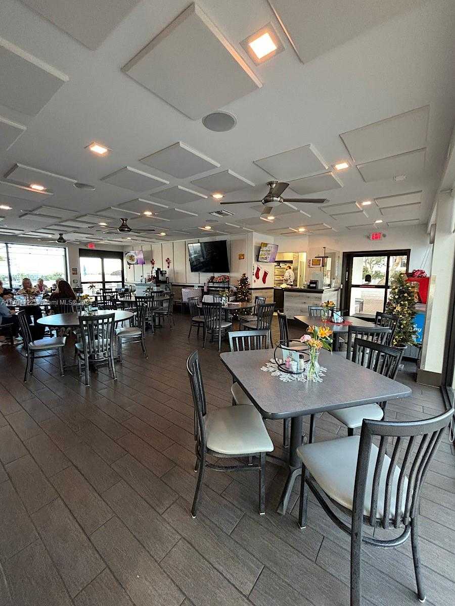 Small Image of 1201 SOUTH OCEAN DR #1609S, Hollywood Number 32