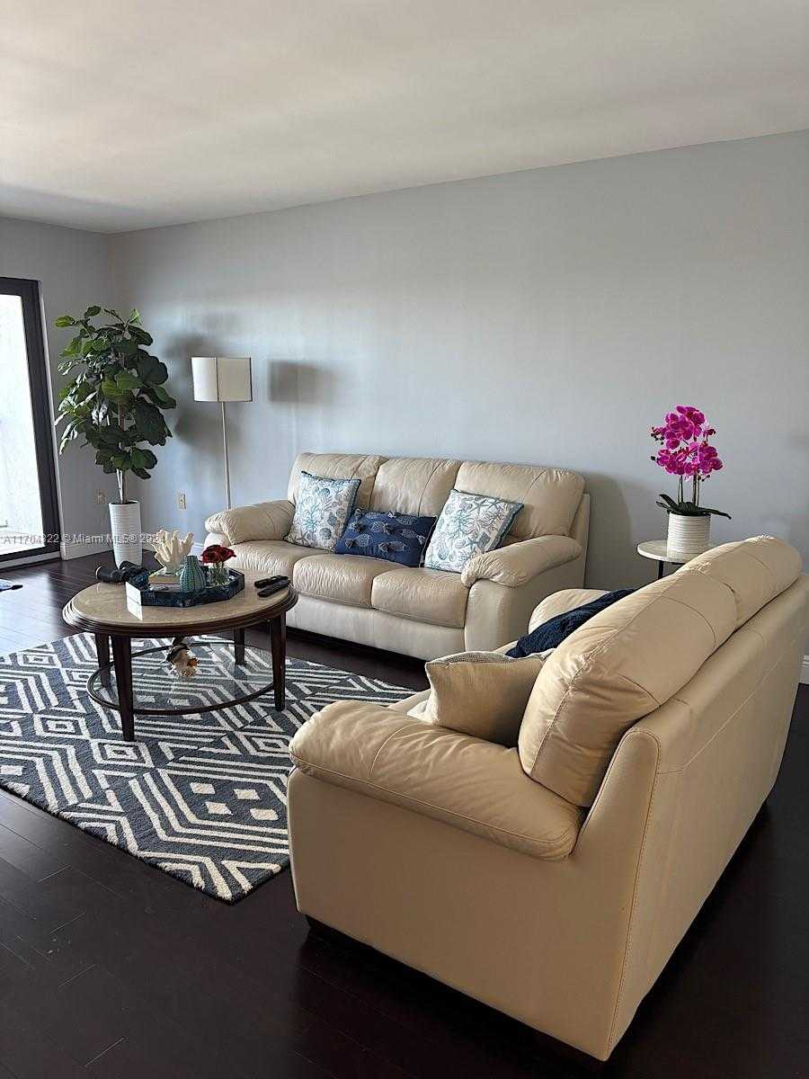 Small Image of 1201 SOUTH OCEAN DR #1609S, Hollywood Number 4