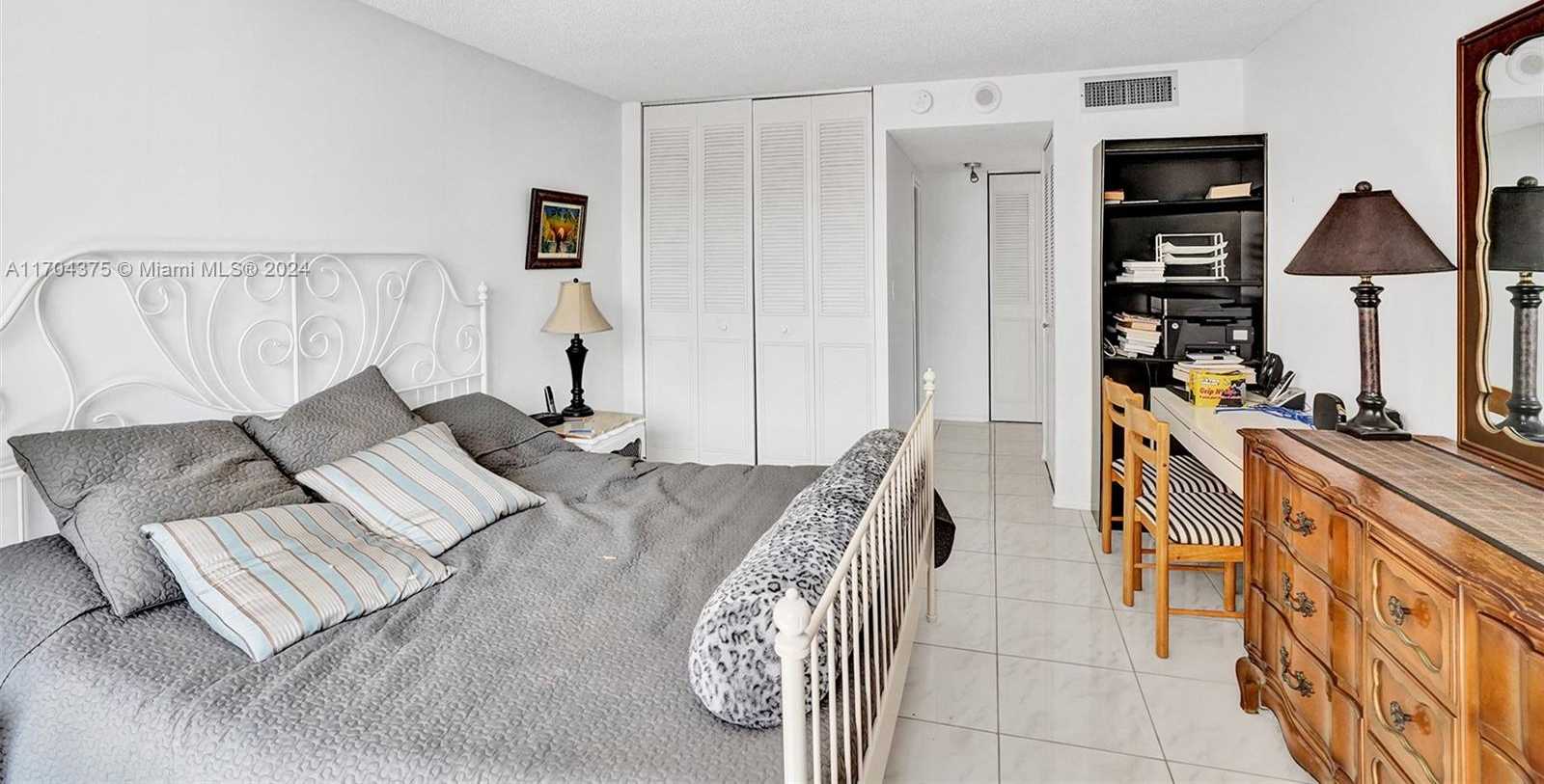 Small Image of 251 174TH ST #415, Sunny Isles Beach Number 10