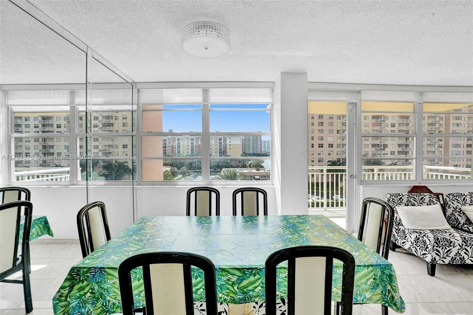 Small Image of 251 174TH ST #415, Sunny Isles Beach Number 17