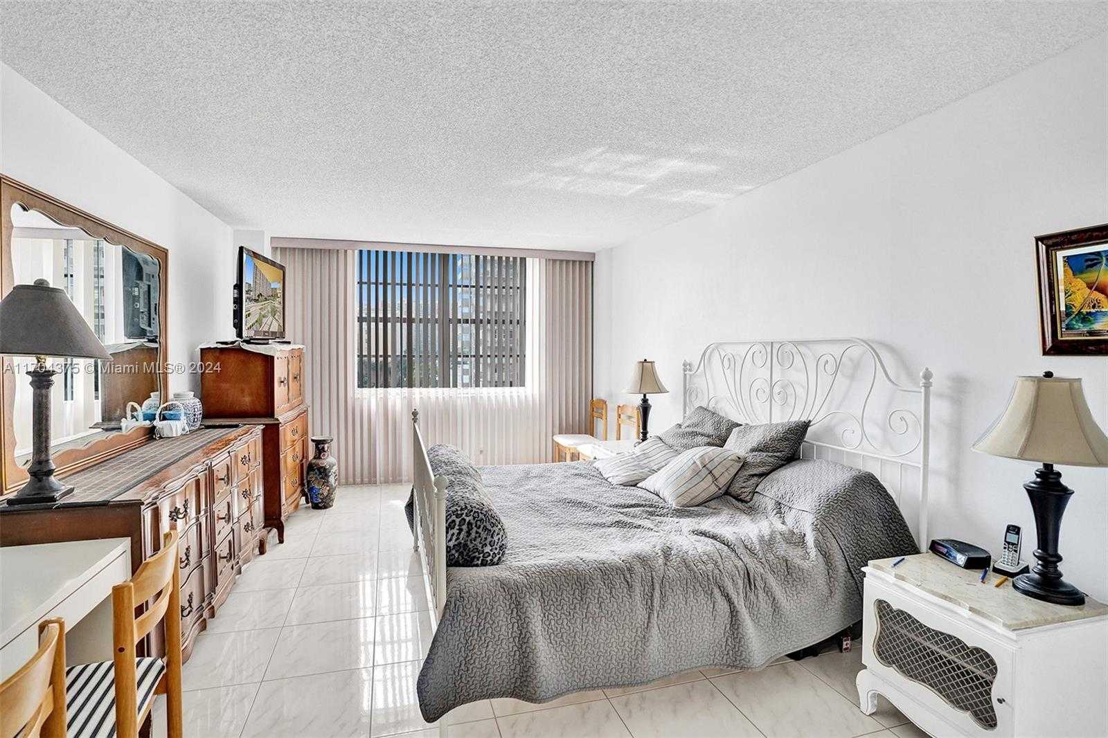 Small Image of 251 174TH ST #415, Sunny Isles Beach Number 6