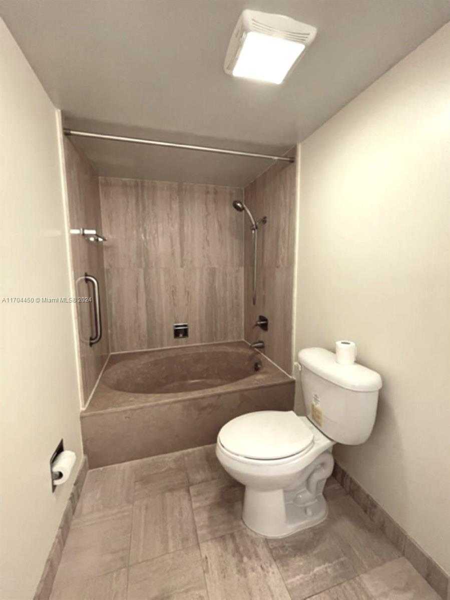 Small Image of 1201 SOUTH OCEAN DR #206S, Hollywood Number 12