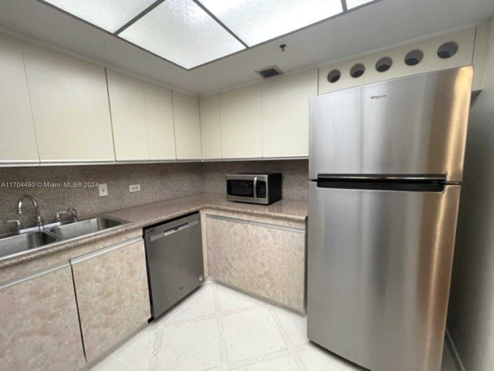 Small Image of 1201 SOUTH OCEAN DR #206S, Hollywood Number 6
