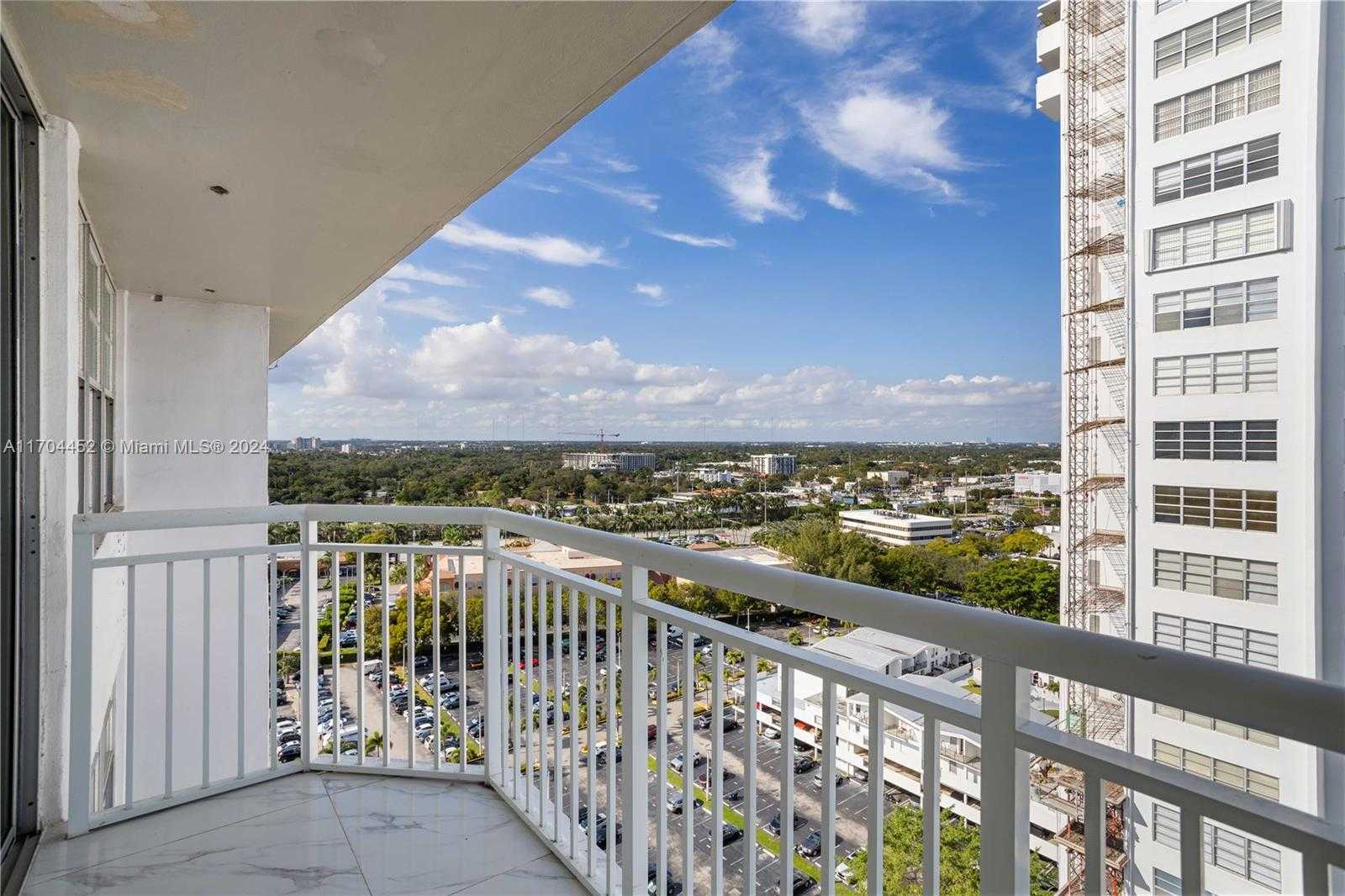 Small Image of 18051 BISCAYNE BLVD #1904-1, Aventura Number 14