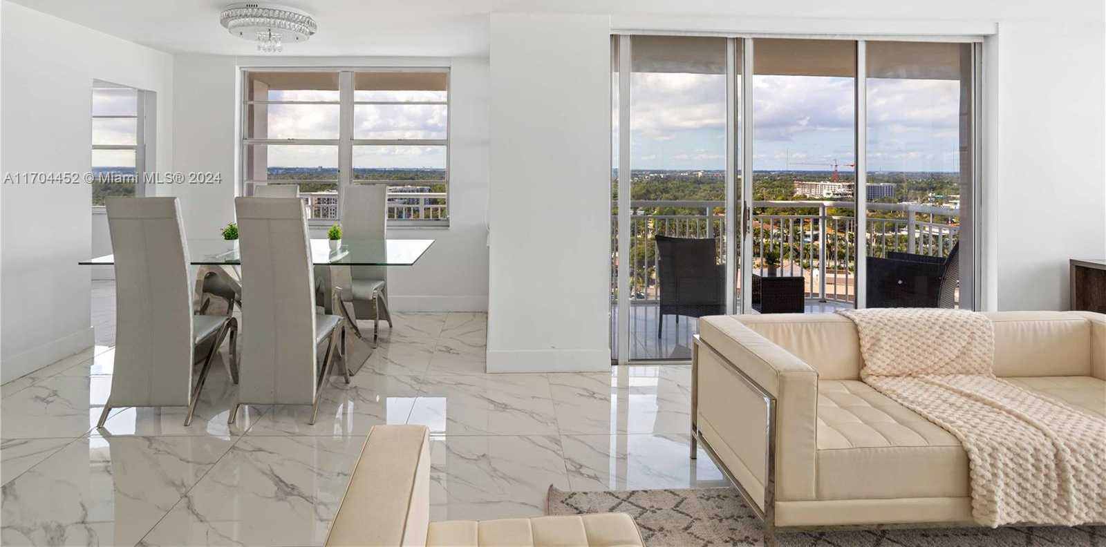 Small Image of 18051 BISCAYNE BLVD #1904-1, Aventura Number 4