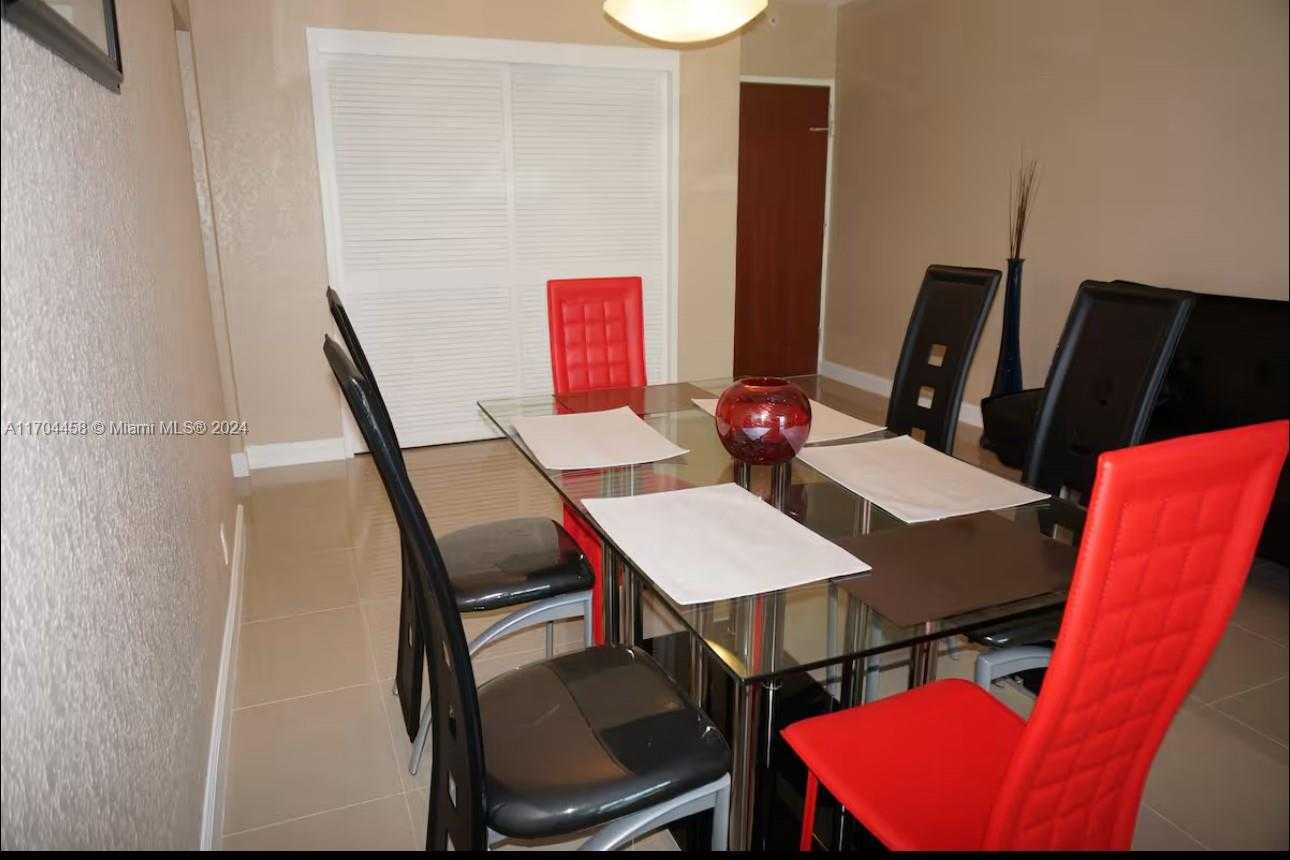 Small Image of 4001 SOUTH OCEAN DR #15H, Hollywood Number 11