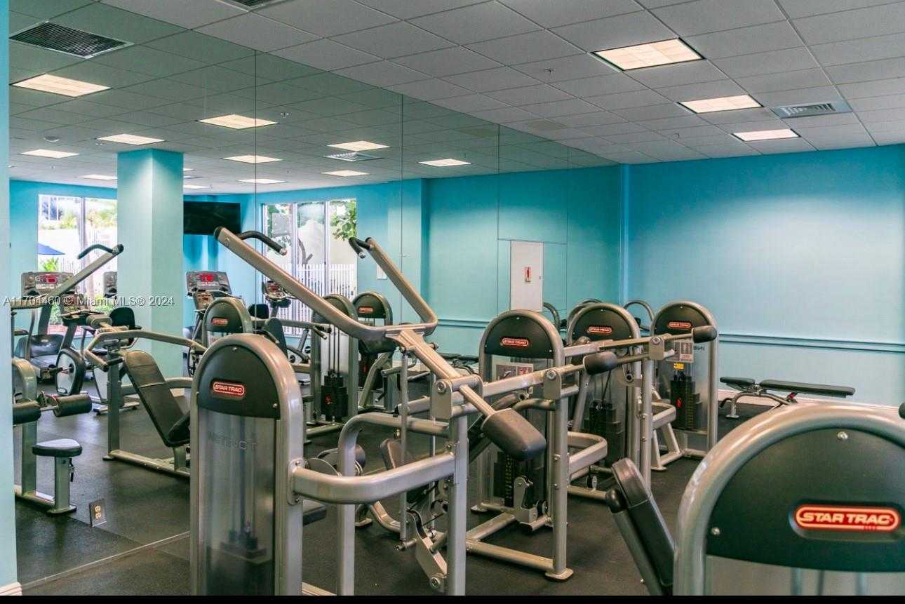 Small Image of 4001 SOUTH OCEAN DR #PH3, Hollywood Number 26