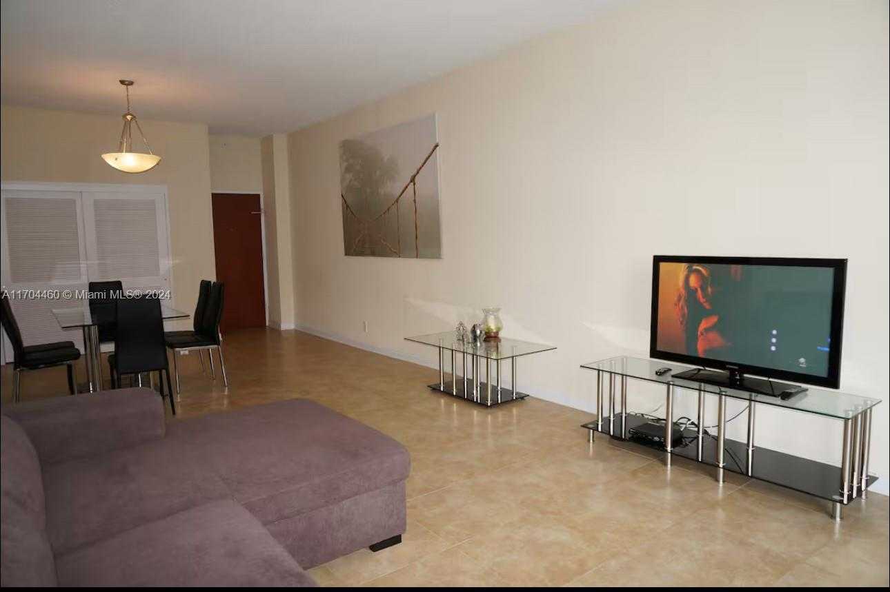 Small Image of 4001 SOUTH OCEAN DR #PH3, Hollywood Number 6