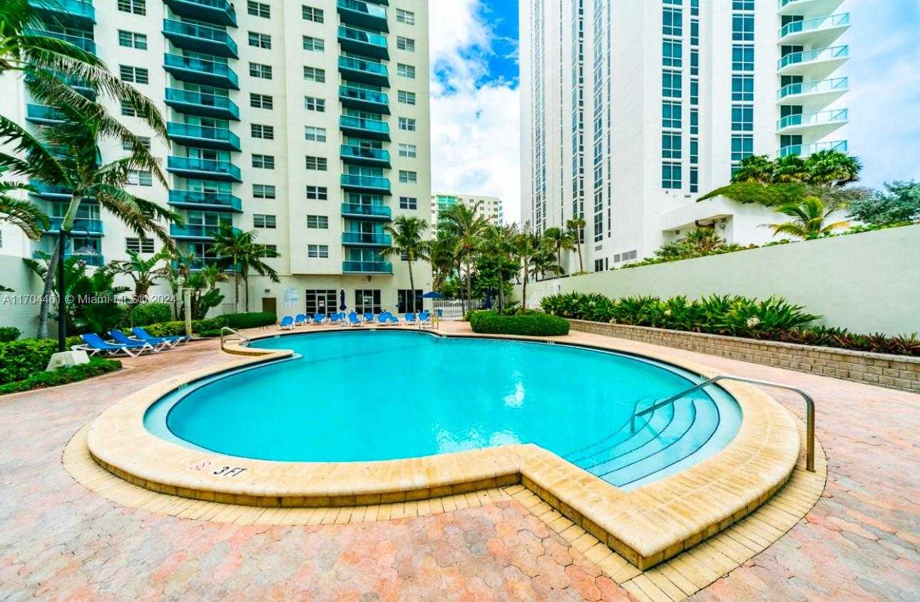 Small Image of 4001 SOUTH OCEAN DR #4D, Hollywood Number 17