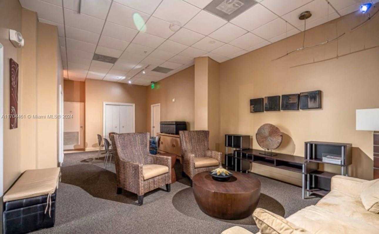 Small Image of 4001 SOUTH OCEAN DR #4D, Hollywood Number 20