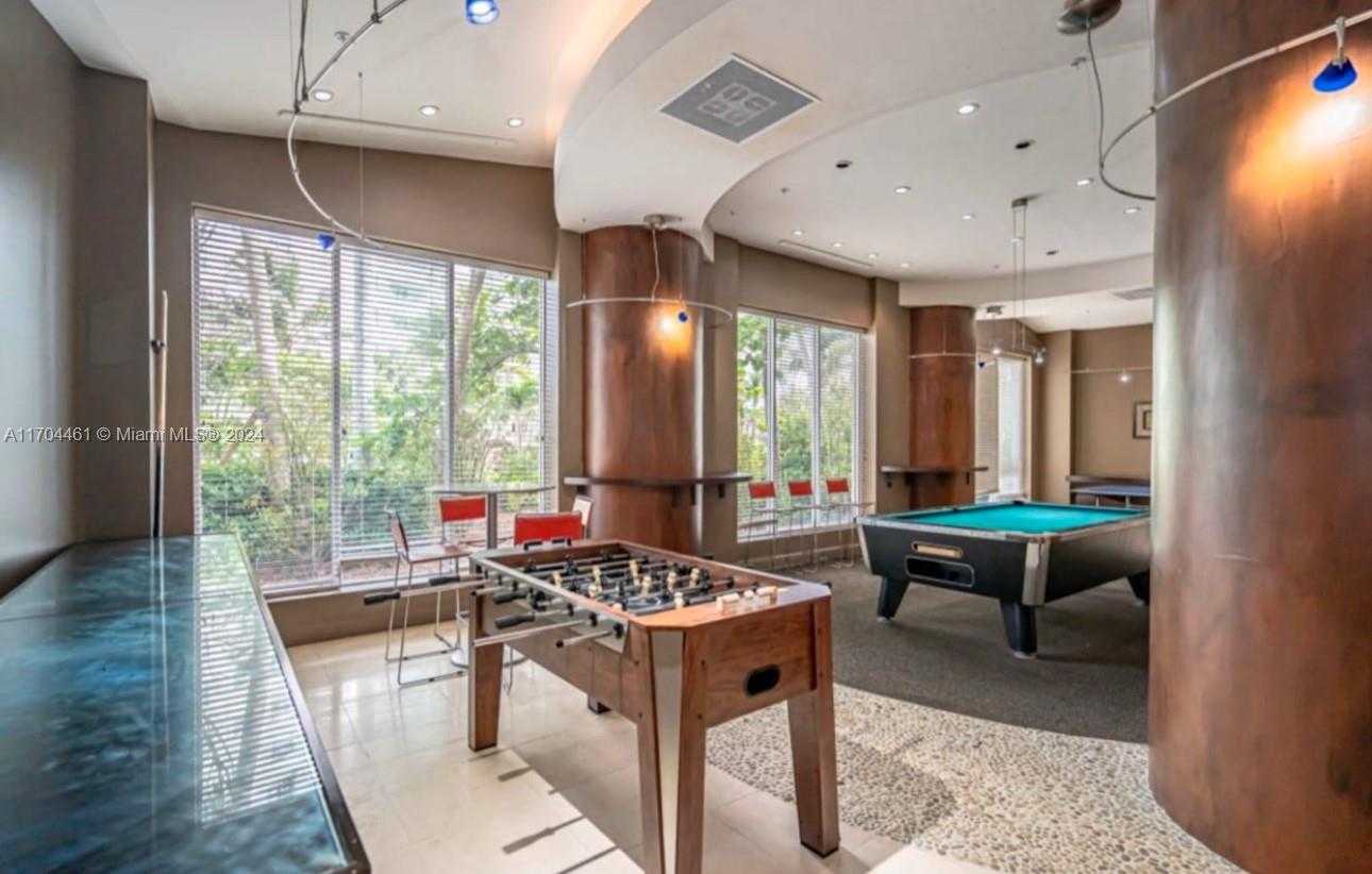 Small Image of 4001 SOUTH OCEAN DR #4D, Hollywood Number 22