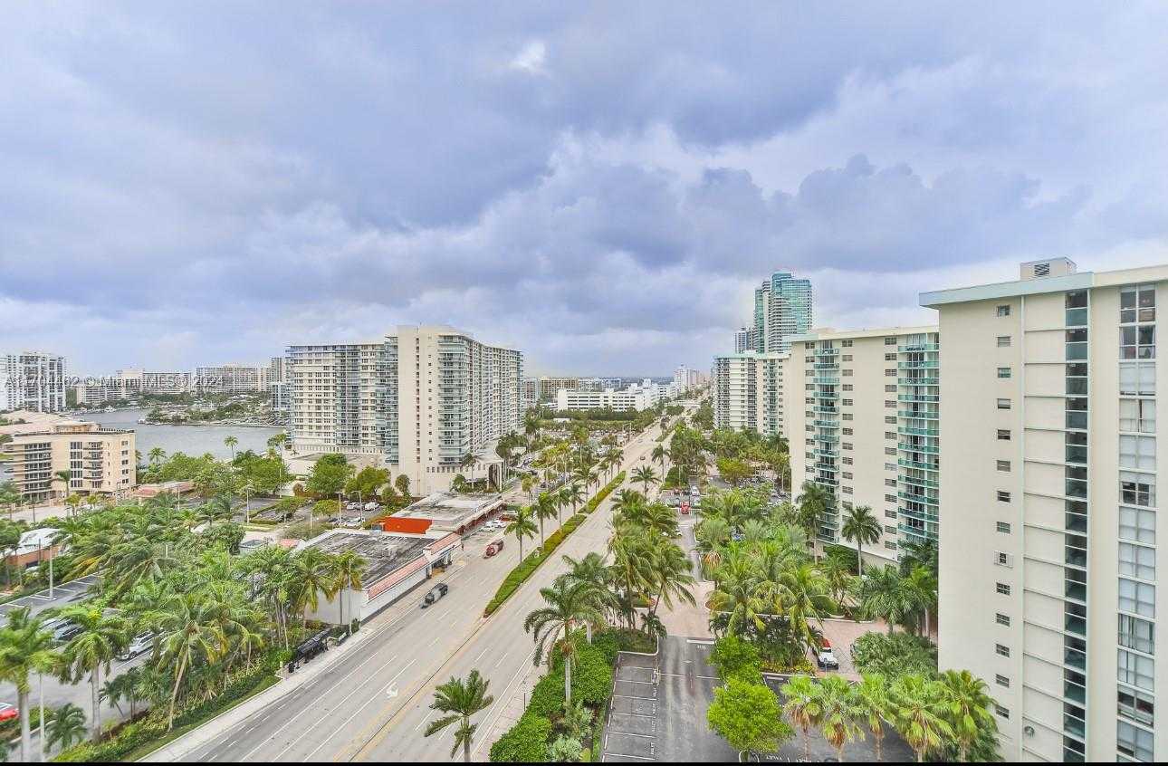 Small Image of 4001 SOUTH OCEAN DR #12C, Hollywood Number 2