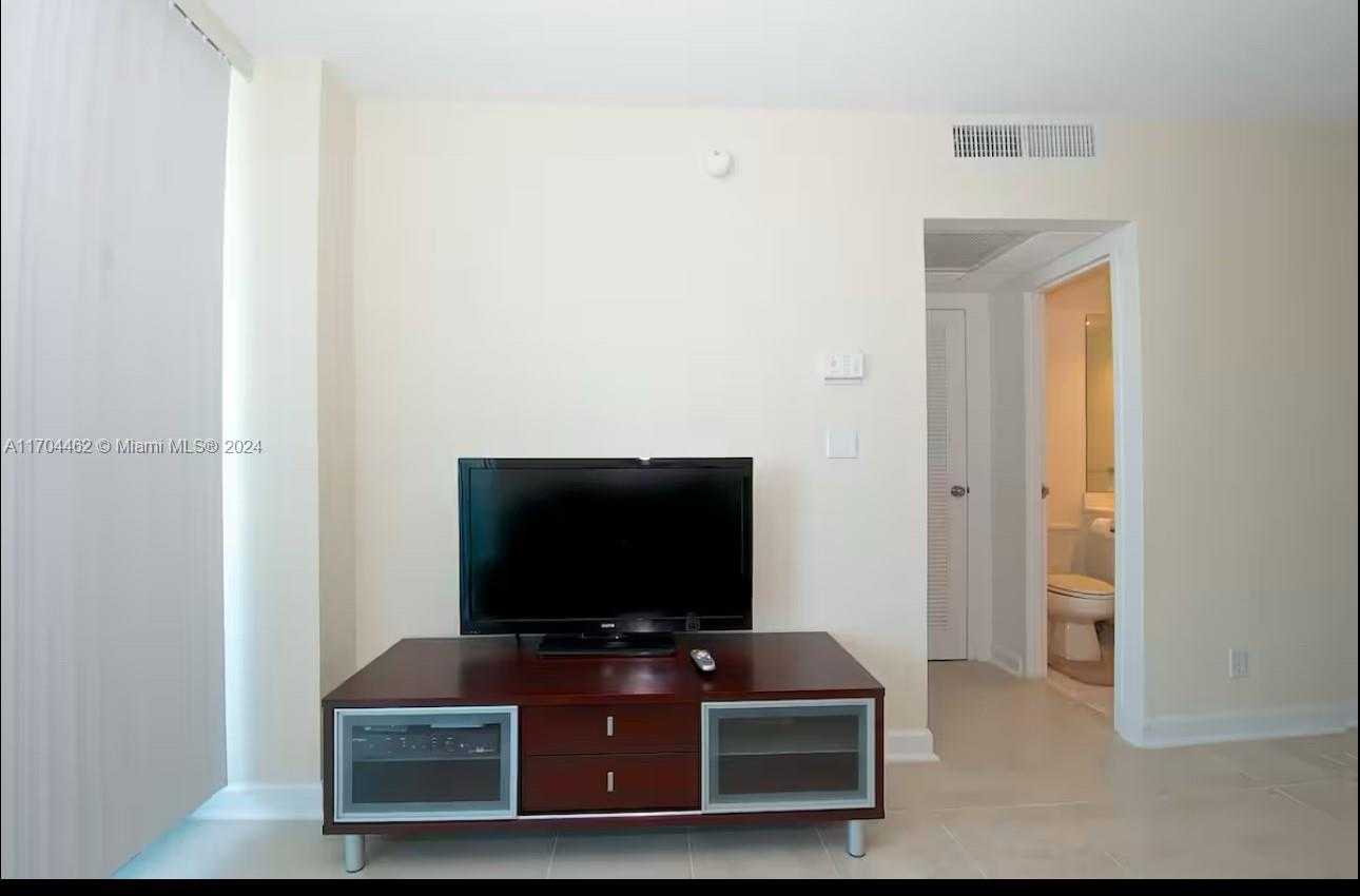 Small Image of 4001 SOUTH OCEAN DR #12C, Hollywood Number 8