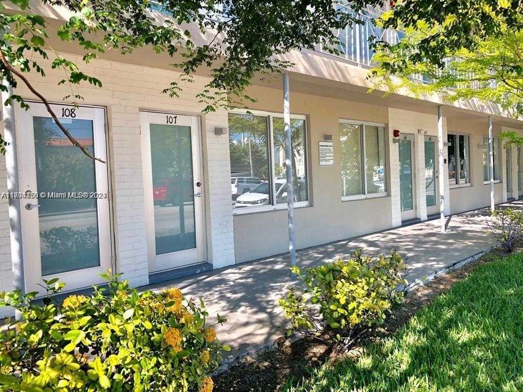 Small Image of 801 15TH ST #107, Miami Beach Number 1