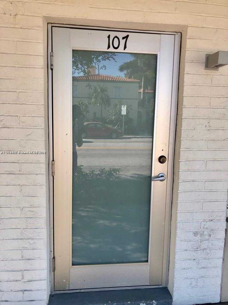 Small Image of 801 15TH ST #107, Miami Beach Number 3