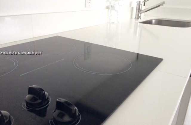 Small Image of 801 15TH ST #107, Miami Beach Number 7