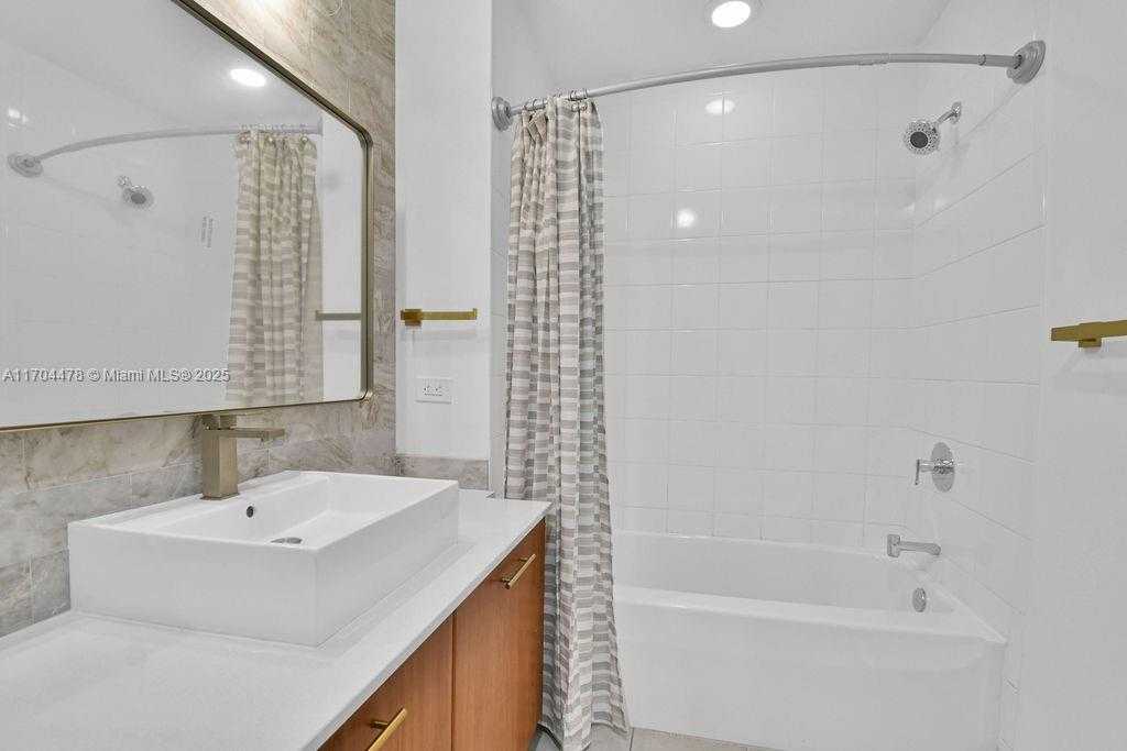 Small Image of 3301 NORTH EAST 1ST AVE #H2509, Miami Number 28